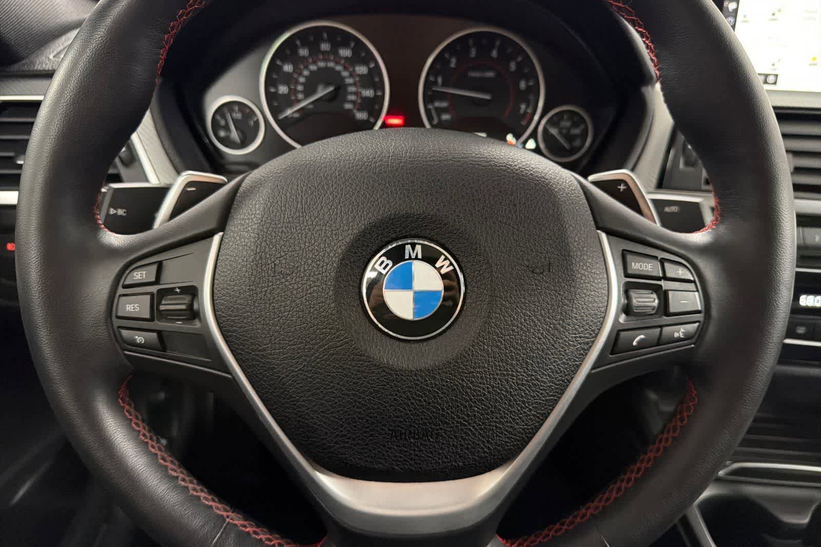 Used 2018 BMW 330i Sedan RWD image 23