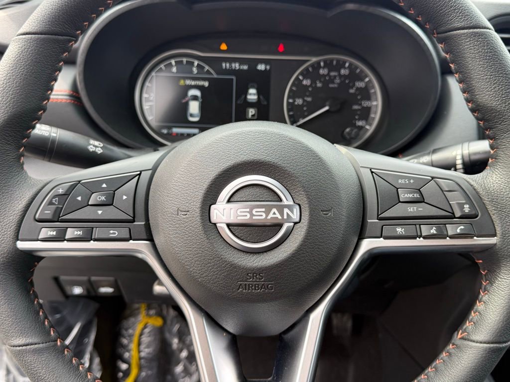 New 2025 Nissan Versa SR w/ Trunk Package image 9