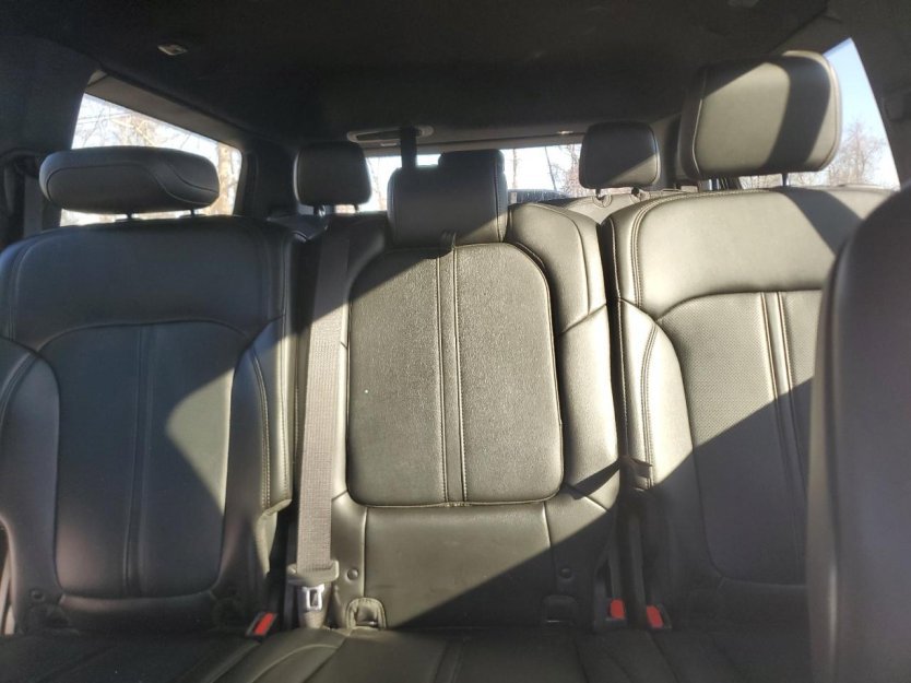 Used 2024 Jeep Wagoneer 4WD image 7