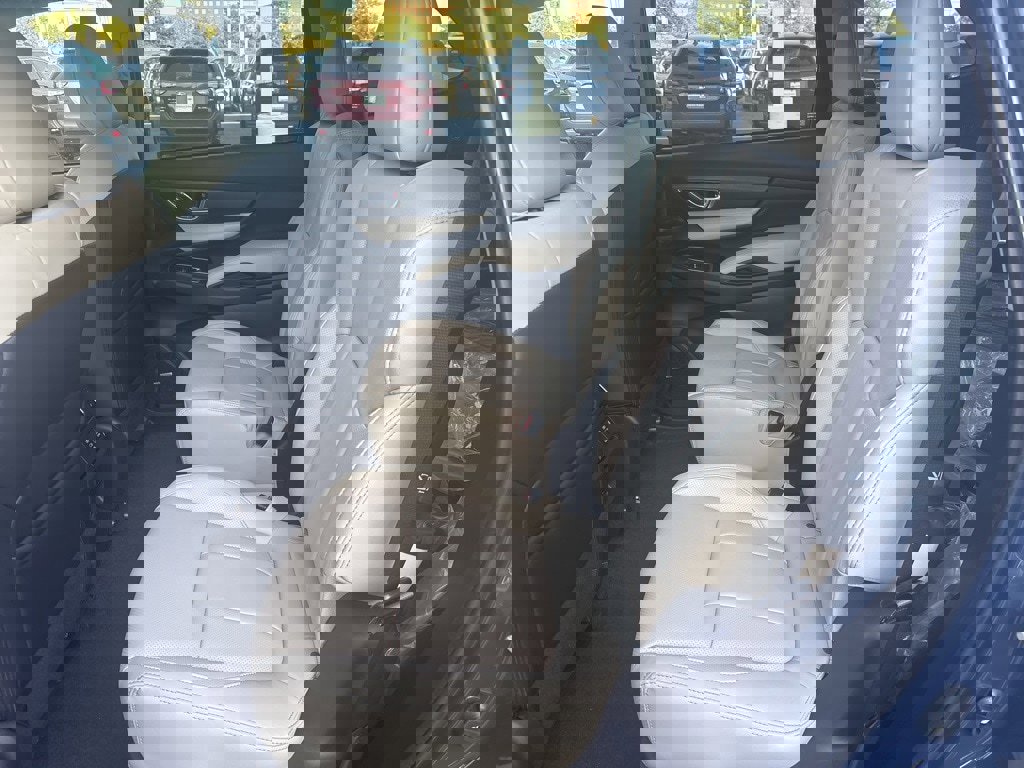 New 2025 Subaru Ascent Limited image 13