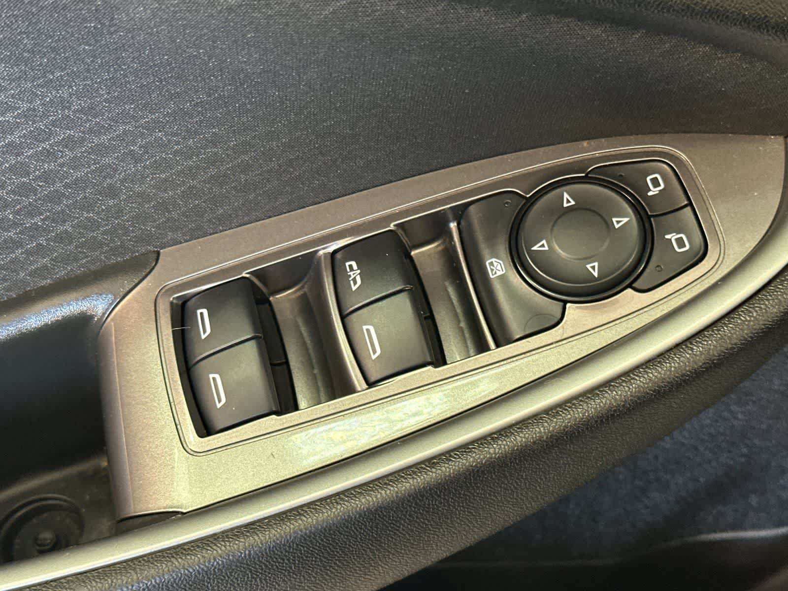 Used 2024 Chevrolet Malibu LT FWD image 14