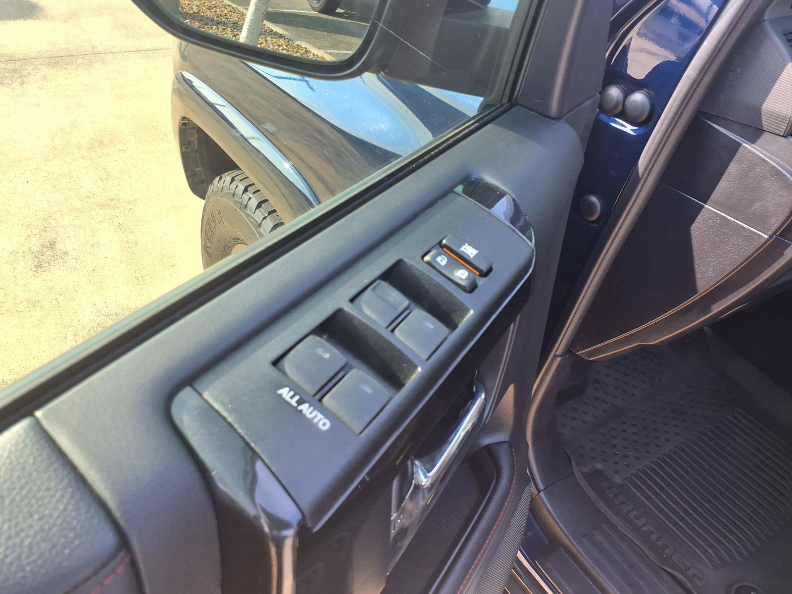Used 2024 Toyota 4Runner TRD Off-Road Premium w/ Moonroof Package AWD/4WD image 14