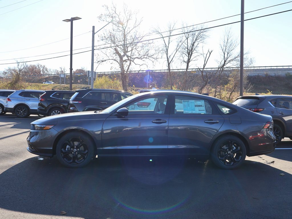 New 2025 Honda Accord SE image 4