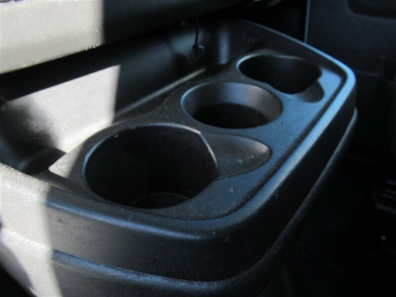 Used 2014 Chevrolet Express 2500 RWD image 20