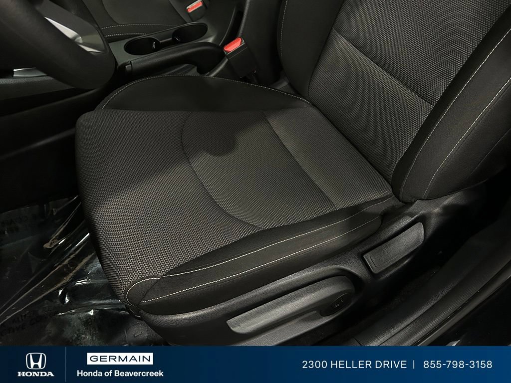 Used 2024 Kia Forte LXS w/ LXS Technology Package FWD image 19