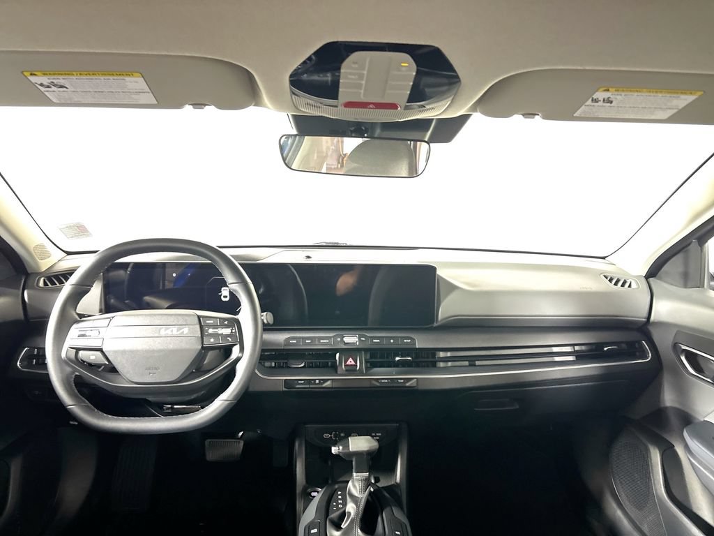 Certified 2025 Kia K4 EX FWD image 13