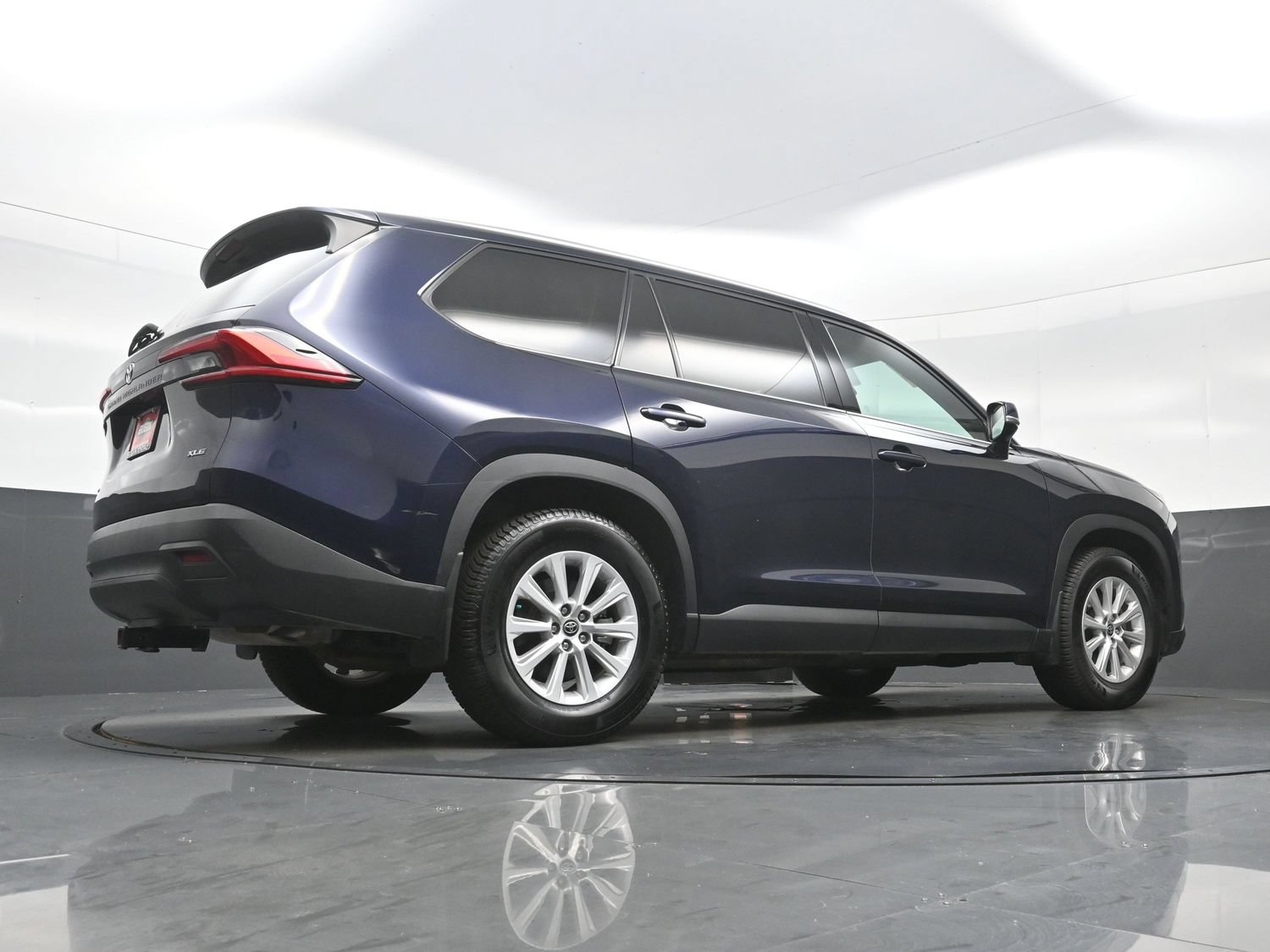 Used 2024 Toyota Grand Highlander AWD image 33