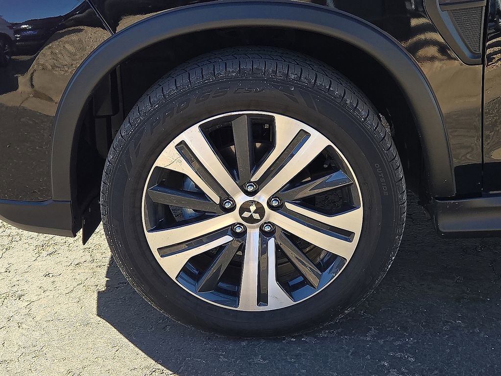 Used 2024 Mitsubishi Outlander Sport SE image 11