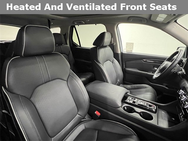 Used 2023 Honda Pilot Elite image 11