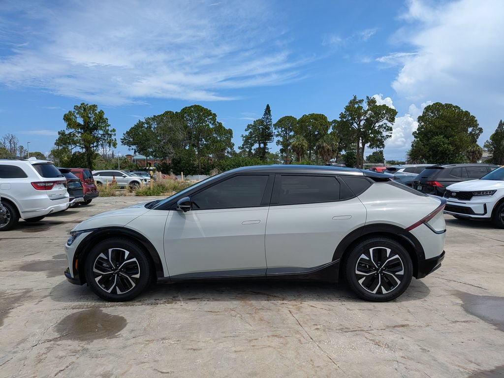 Certified 2022 Kia EV6 Wind w/ Wind Technology Package AWD/4WD image 5