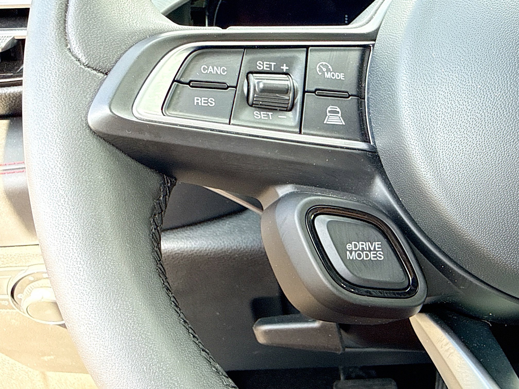 Used 2024 Dodge Hornet R/T Plus w/ R/T Blacktop Package AWD/4WD image 37
