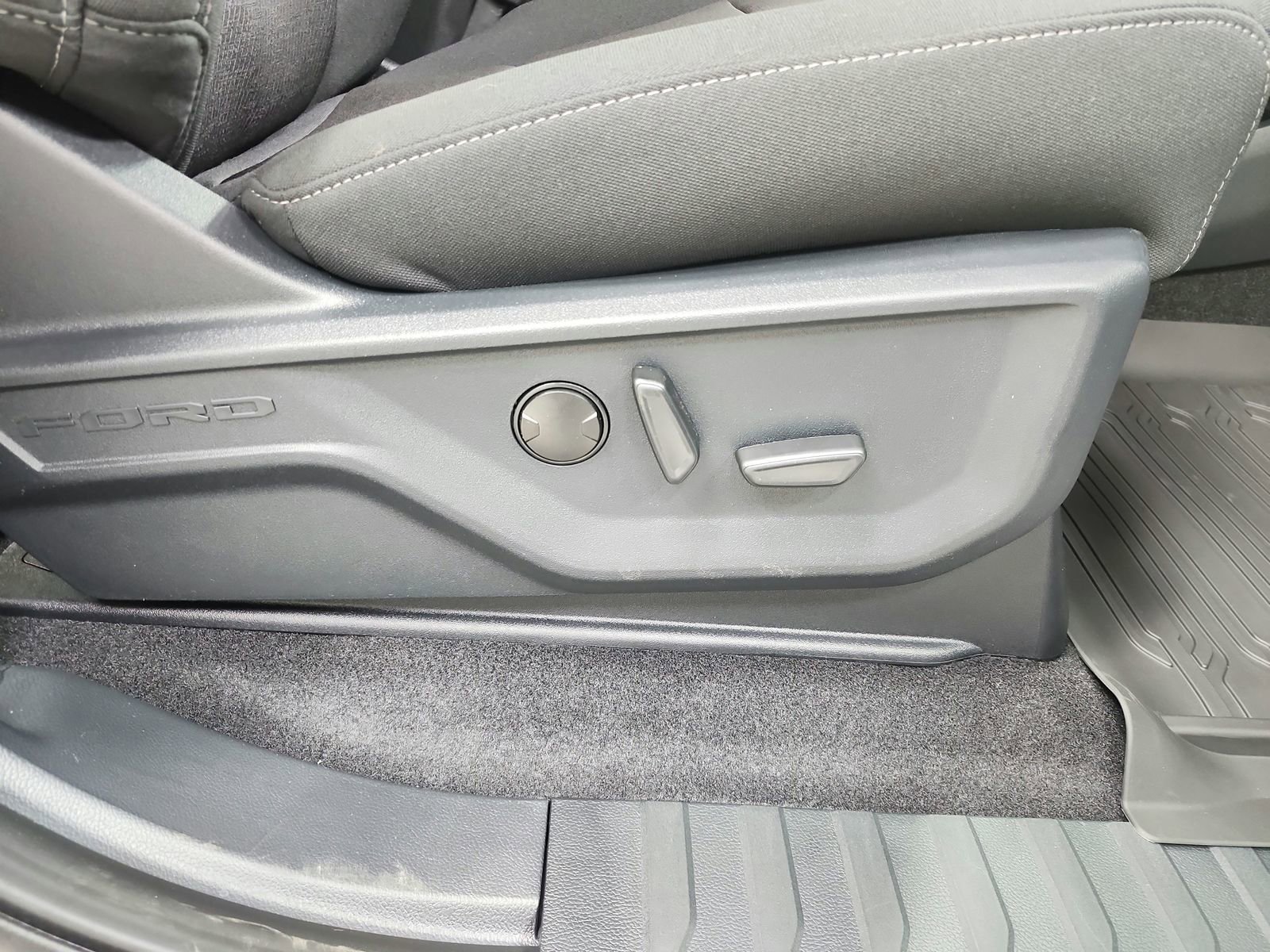 New 2026 Ford F150 XLT image 37