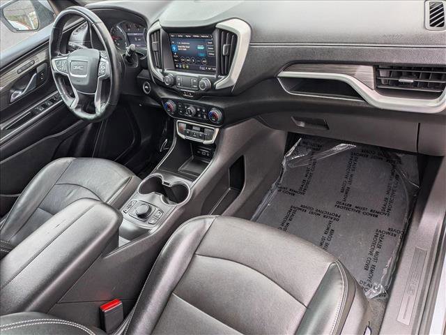 Used 2023 GMC Terrain SLT AWD/4WD image 21