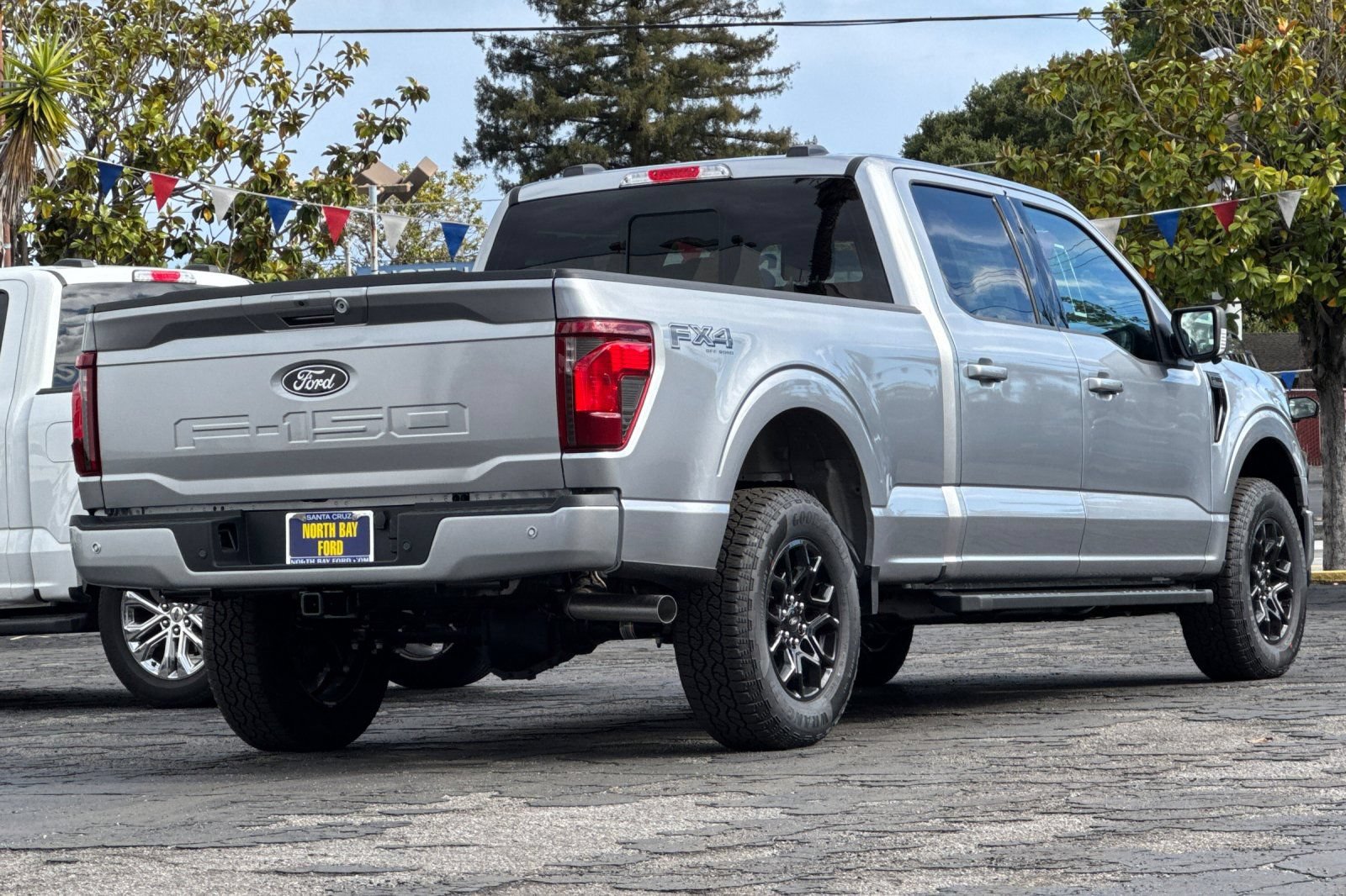 New 2026 Ford F150 XLT w/ Equipment Group 302A MID AWD/4WD image 3