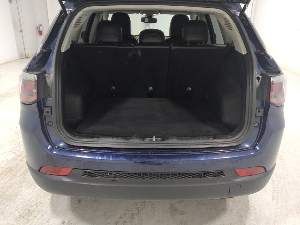 Used 2018 Jeep Compass Limited image 29