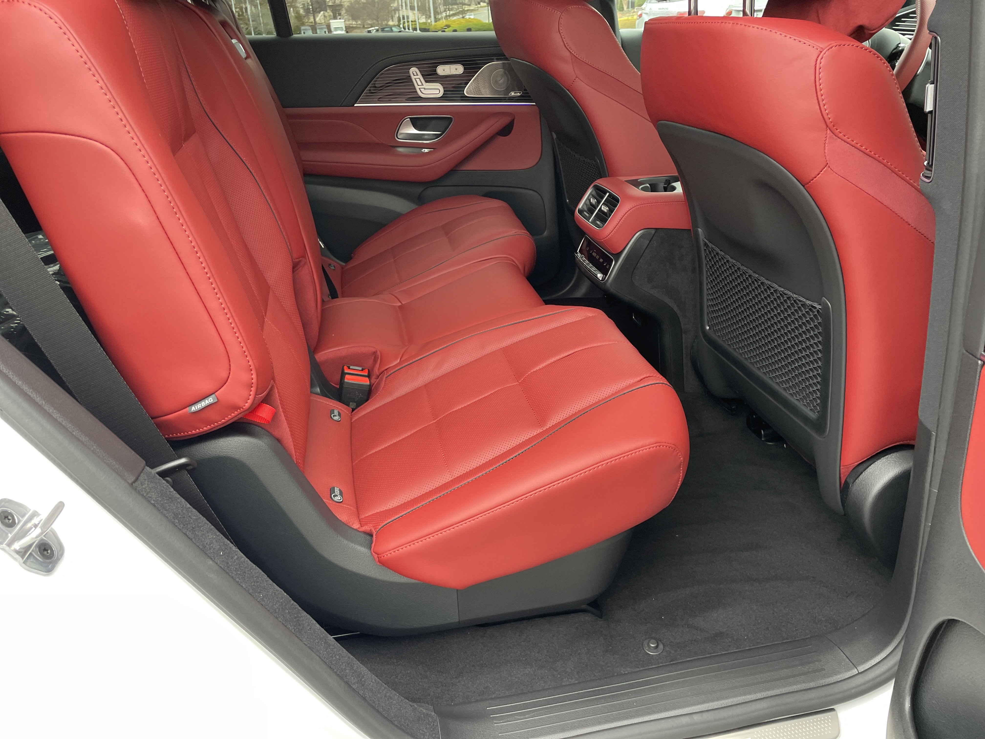 New 2026 Mercedes-Benz GLS 580 4MATIC image 42