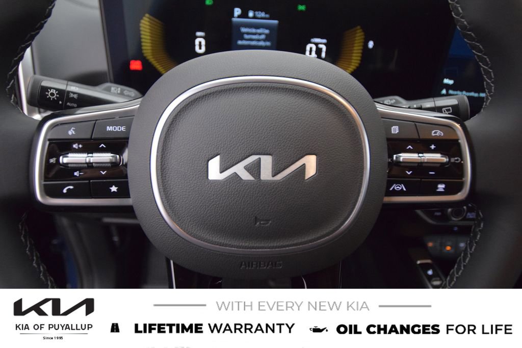 New 2025 Kia Sorento S image 26