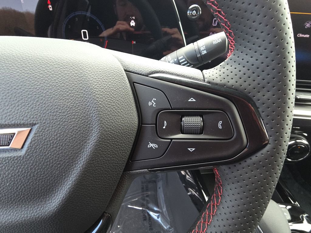 New 2026 Chevrolet Trax RS image 19