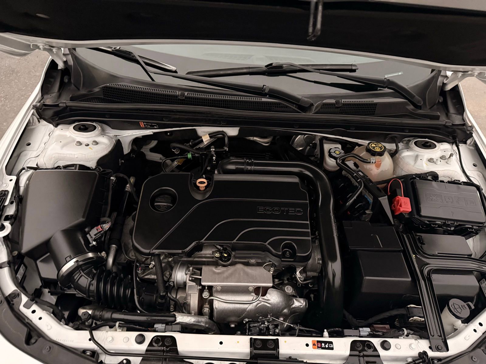 Used 2021 Chevrolet Malibu LT w/ Leather Package image 36