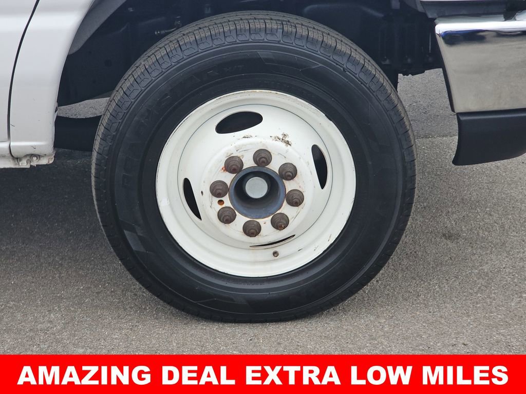 Used 2019 Ford E-450 and Econoline 450 Super Duty w/ Power Windows & Locks Group image 35