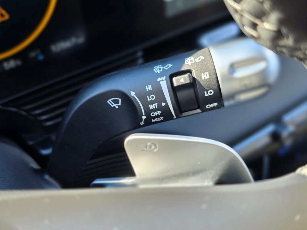 Certified 2025 Hyundai Ioniq 5 SEL image 34
