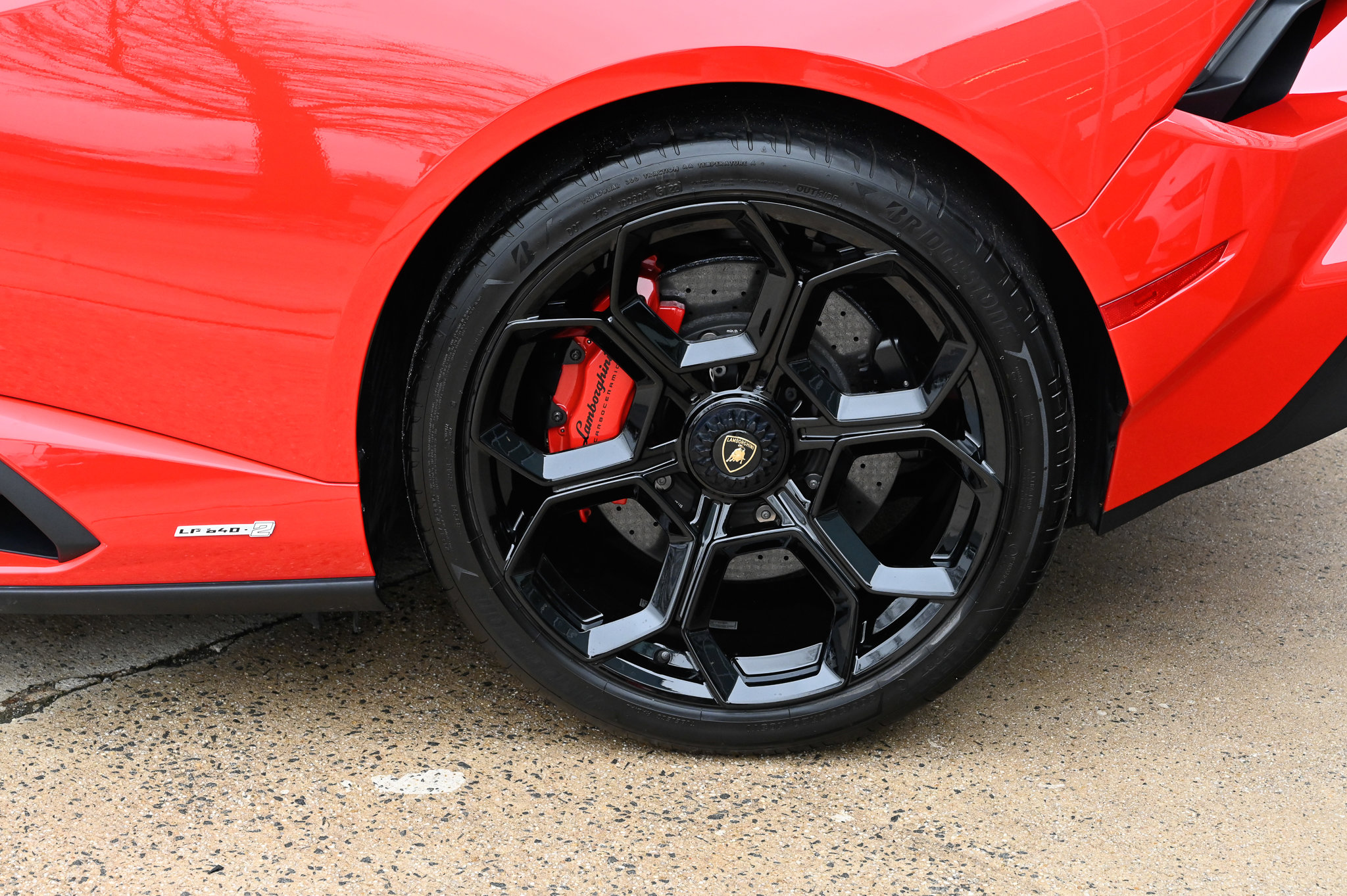 Used 2023 Lamborghini Huracan Tecnica image 10