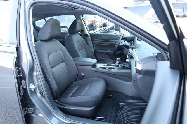 Certified 2025 Nissan Altima 2.5 SV w/ SV Premium Package FWD image 25