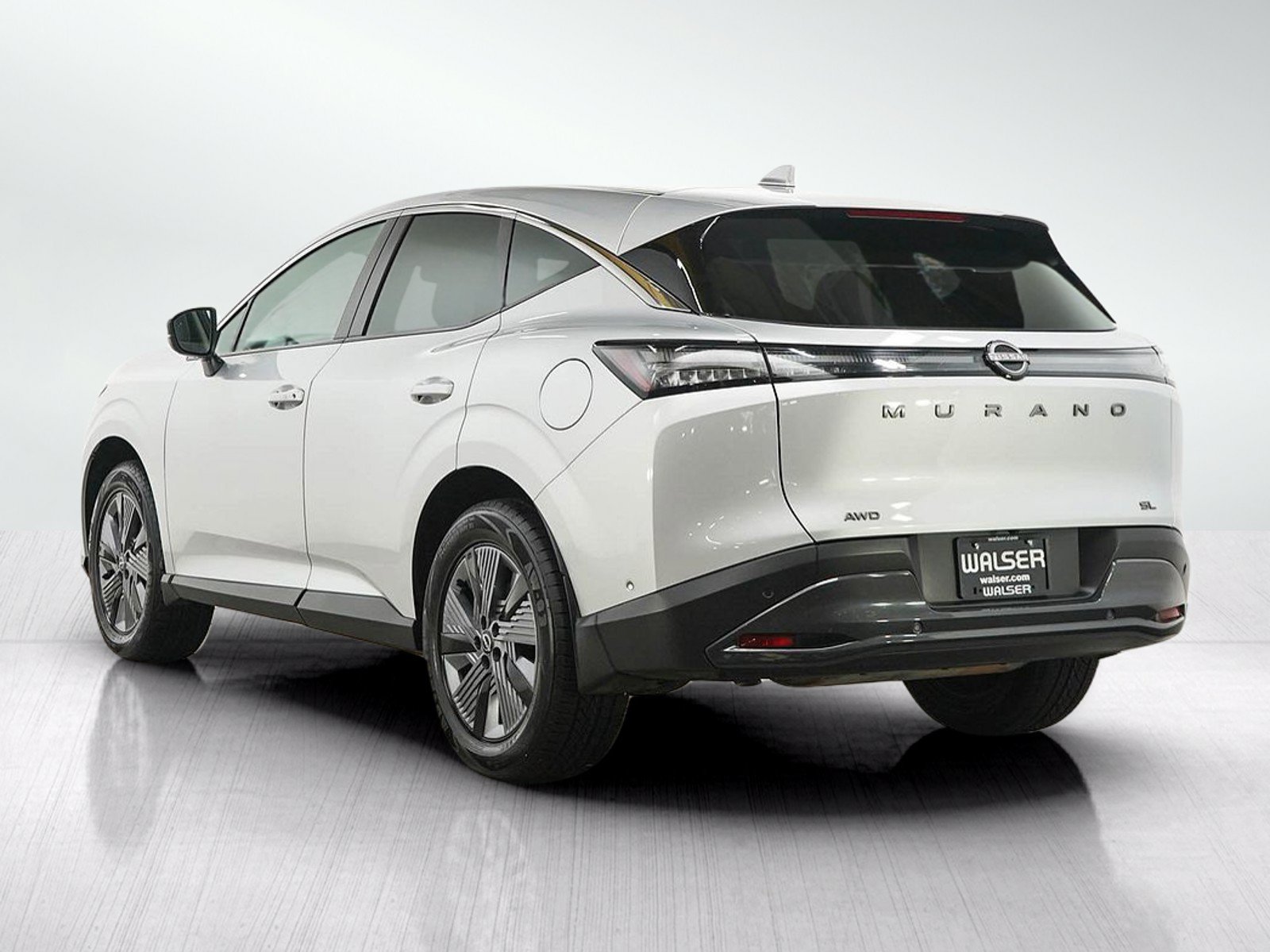 Used 2025 Nissan Murano SL AWD/4WD image 3