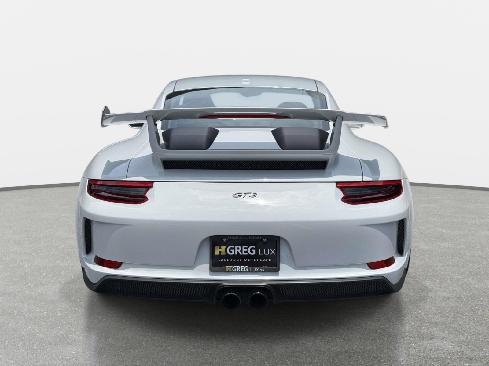 Used 2018 Porsche 911 GT3 RWD image 4