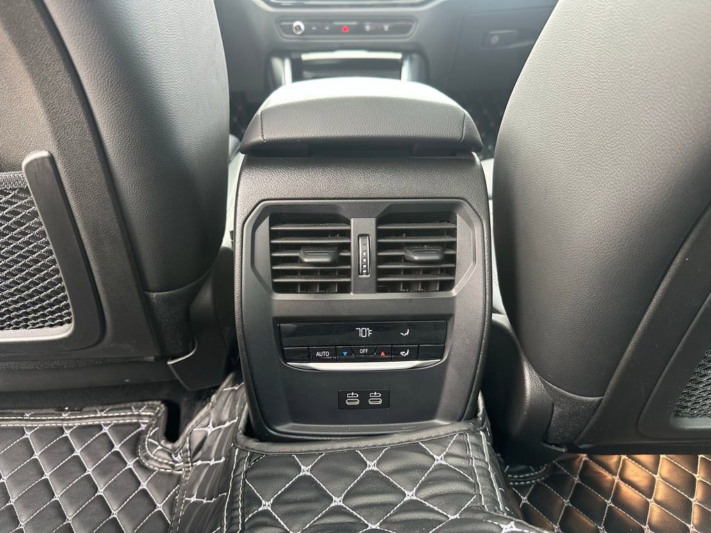 Certified 2023 BMW 330i Sedan w/ M Sport Package image 25