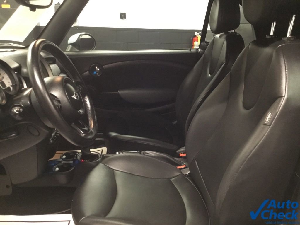 Used 2012 MINI Cooper Convertible FWD image 30