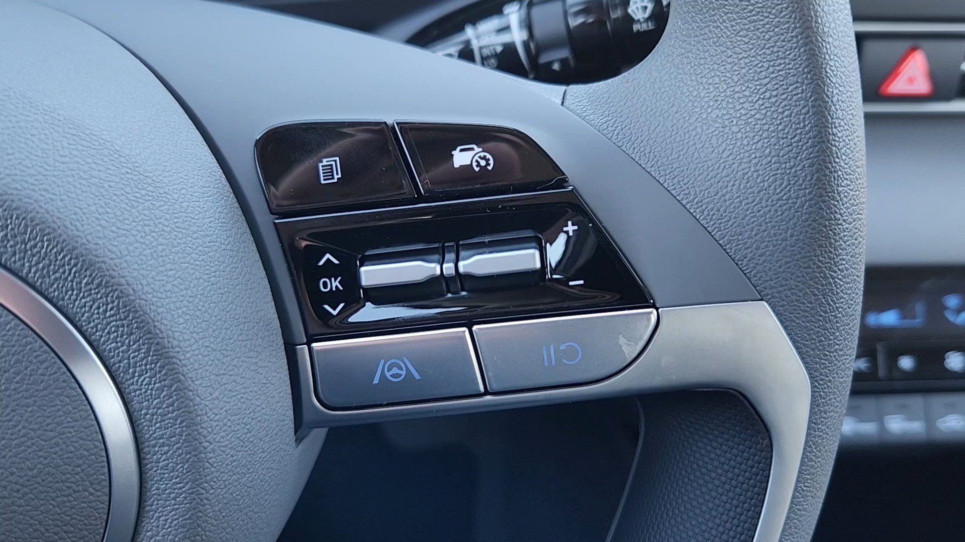 New 2026 Hyundai Elantra Blue image 12