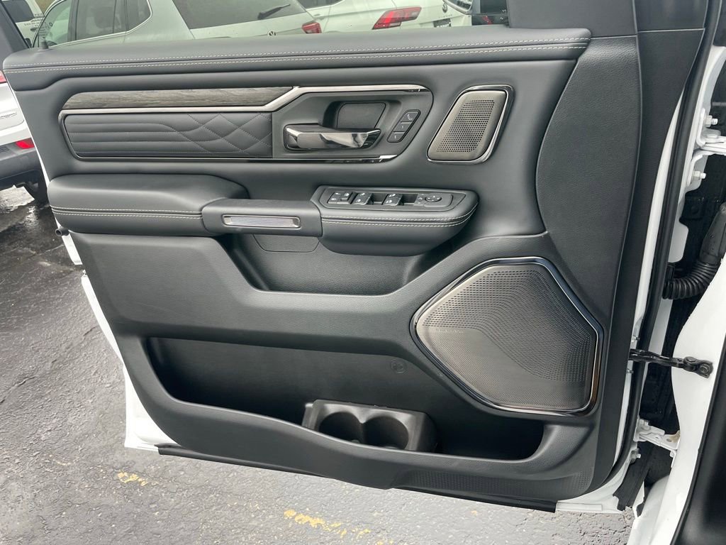 Used 2025 RAM 1500 Limited image 64