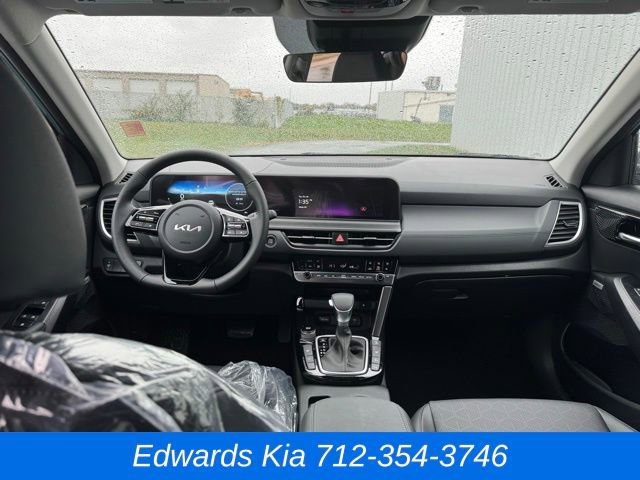 New 2026 Kia Seltos SX image 17