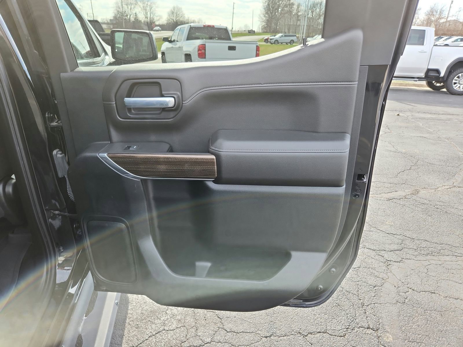 Used 2021 Chevrolet Silverado 1500 LT Trail Boss w/ Convenience Package II image 67