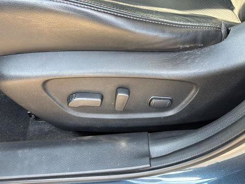 Used 2014 Nissan Rogue SL w/ SL Premium Package AWD/4WD image 14