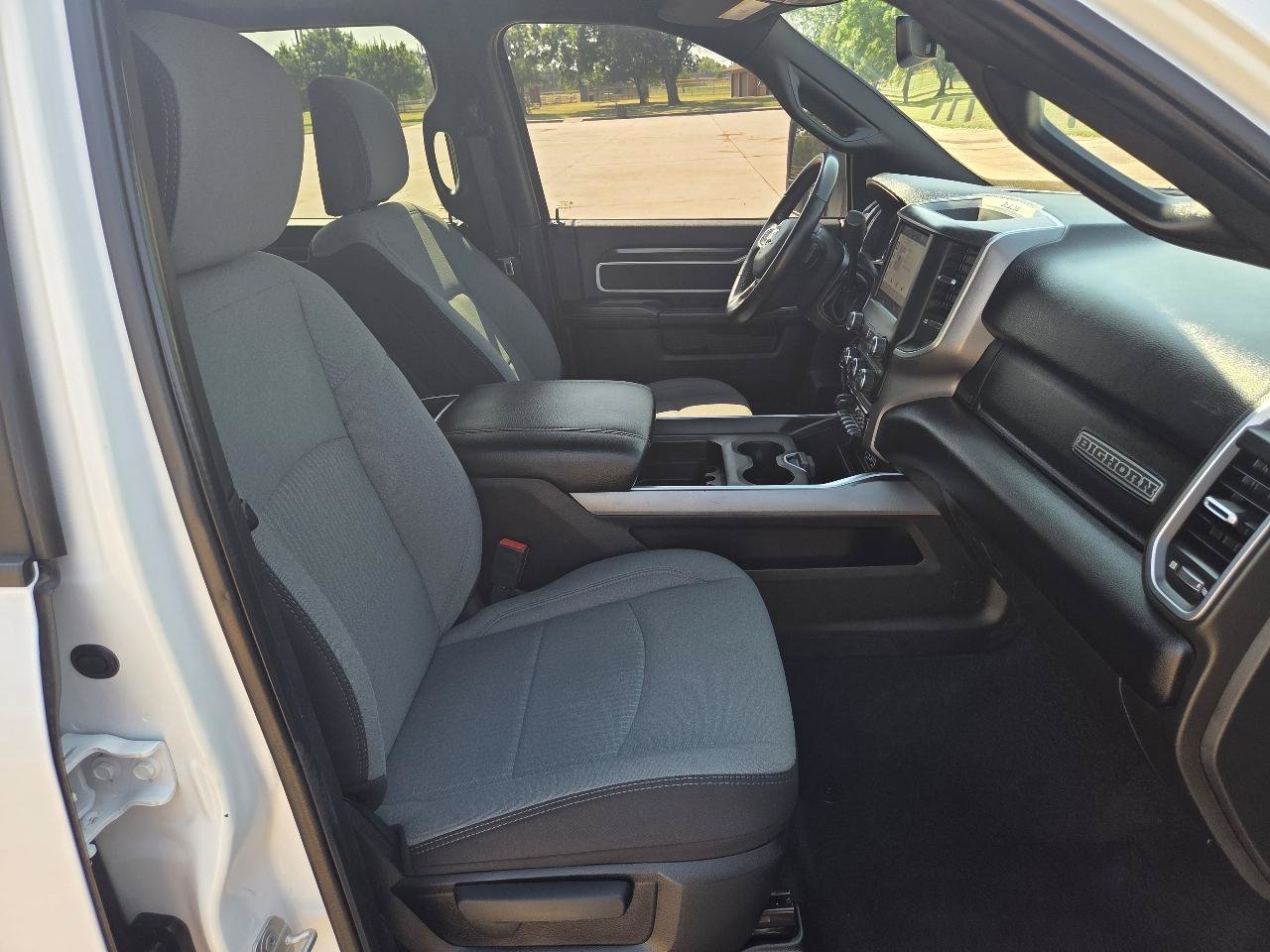 Used 2024 RAM 2500 Big Horn w/ Off Road Package AWD/4WD image 8