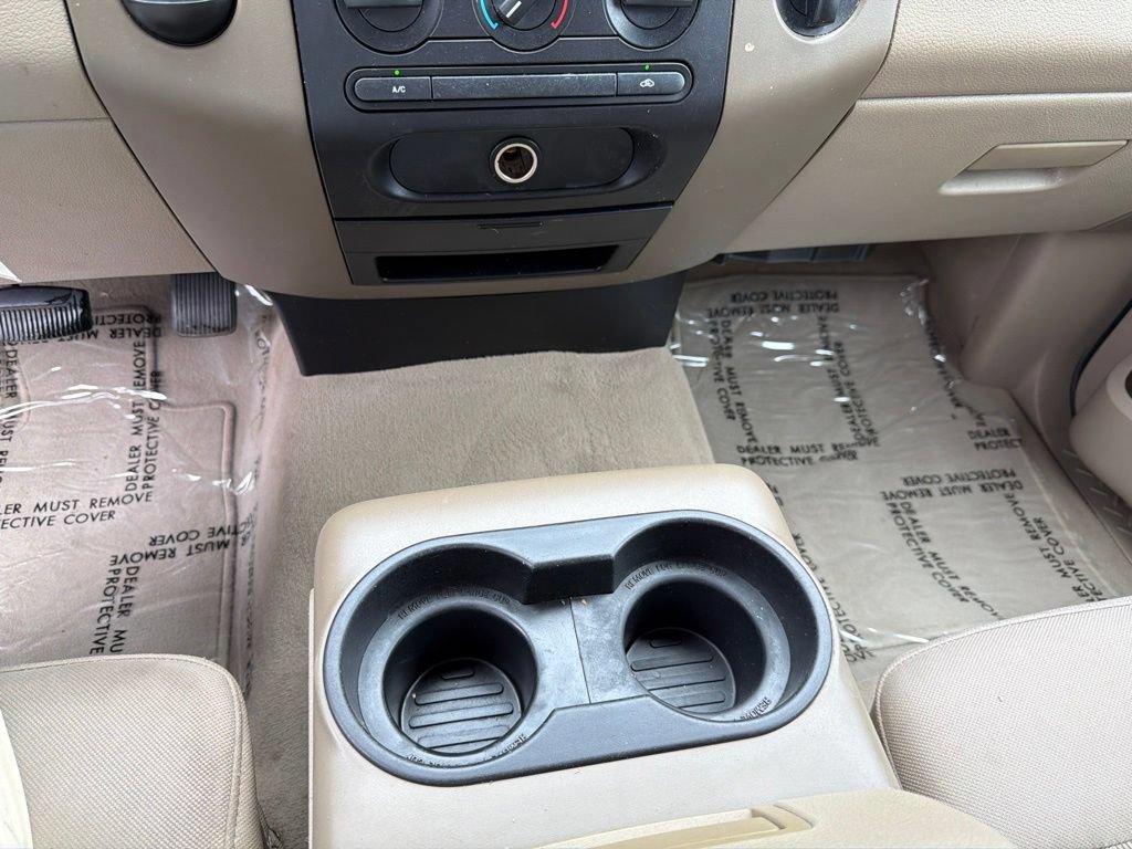 Used 2004 Ford F150 XLT RWD image 3