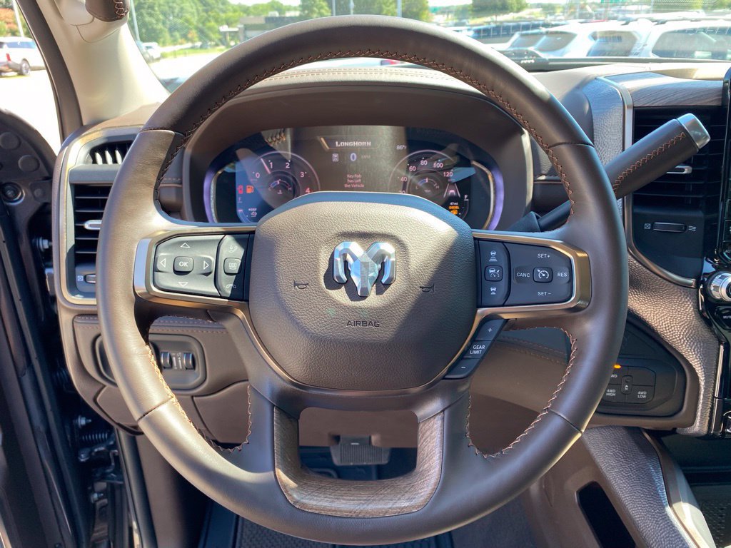 Used 2025 RAM 3500 Longhorn AWD/4WD image 13