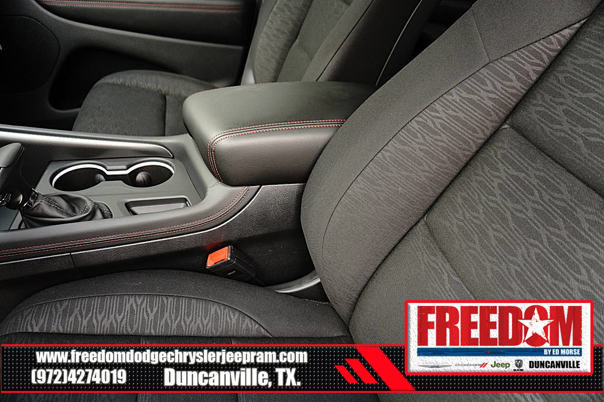 New 2026 Dodge Durango GT w/ Blacktop Package RWD image 33