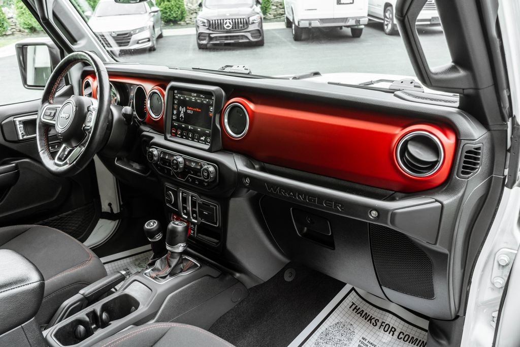 Used 2021 Jeep Wrangler Rubicon w/ Uconnect 4C Nav & Sound Group AWD/4WD image 13