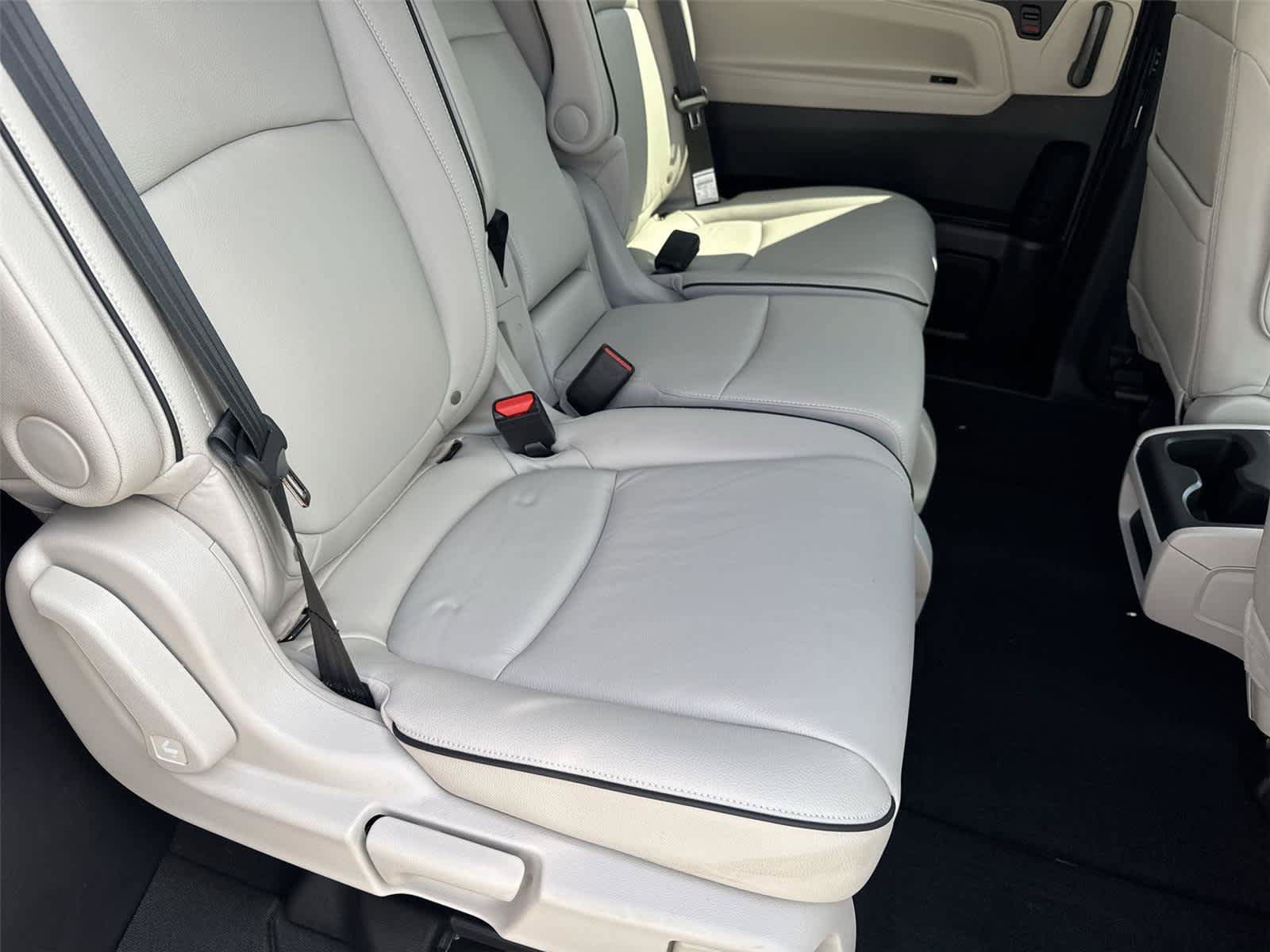 Used 2026 Honda Odyssey Touring image 16