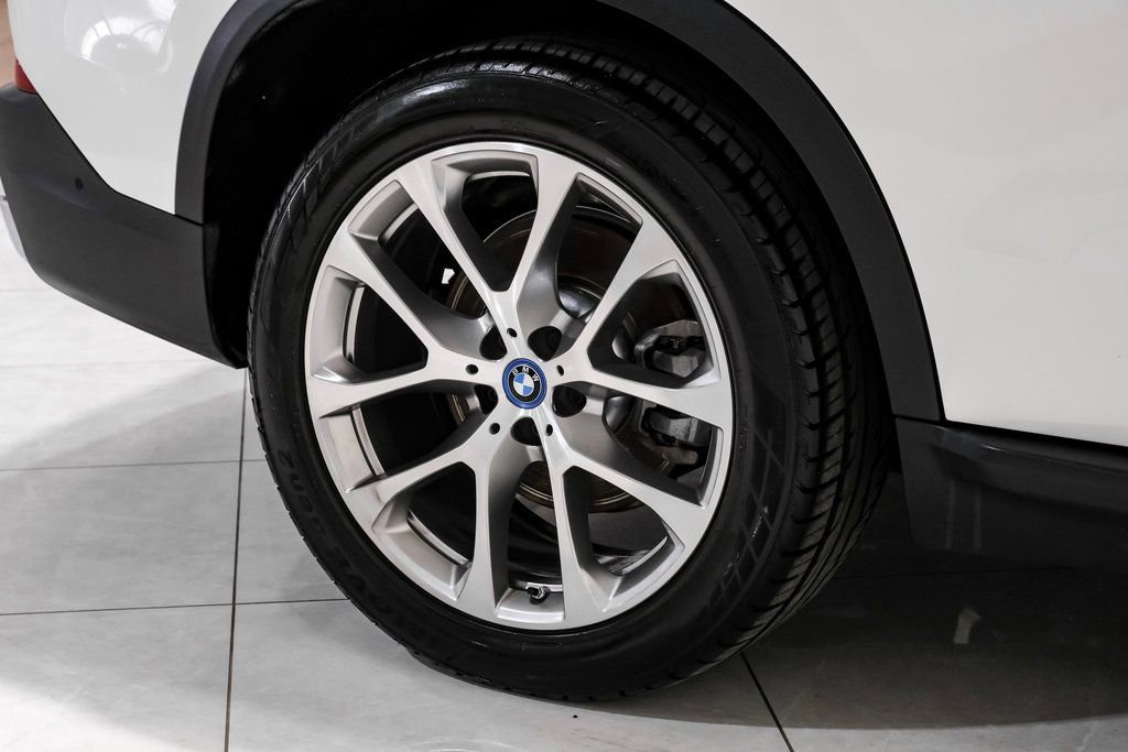 Used 2023 BMW X5 xDrive45e image 50
