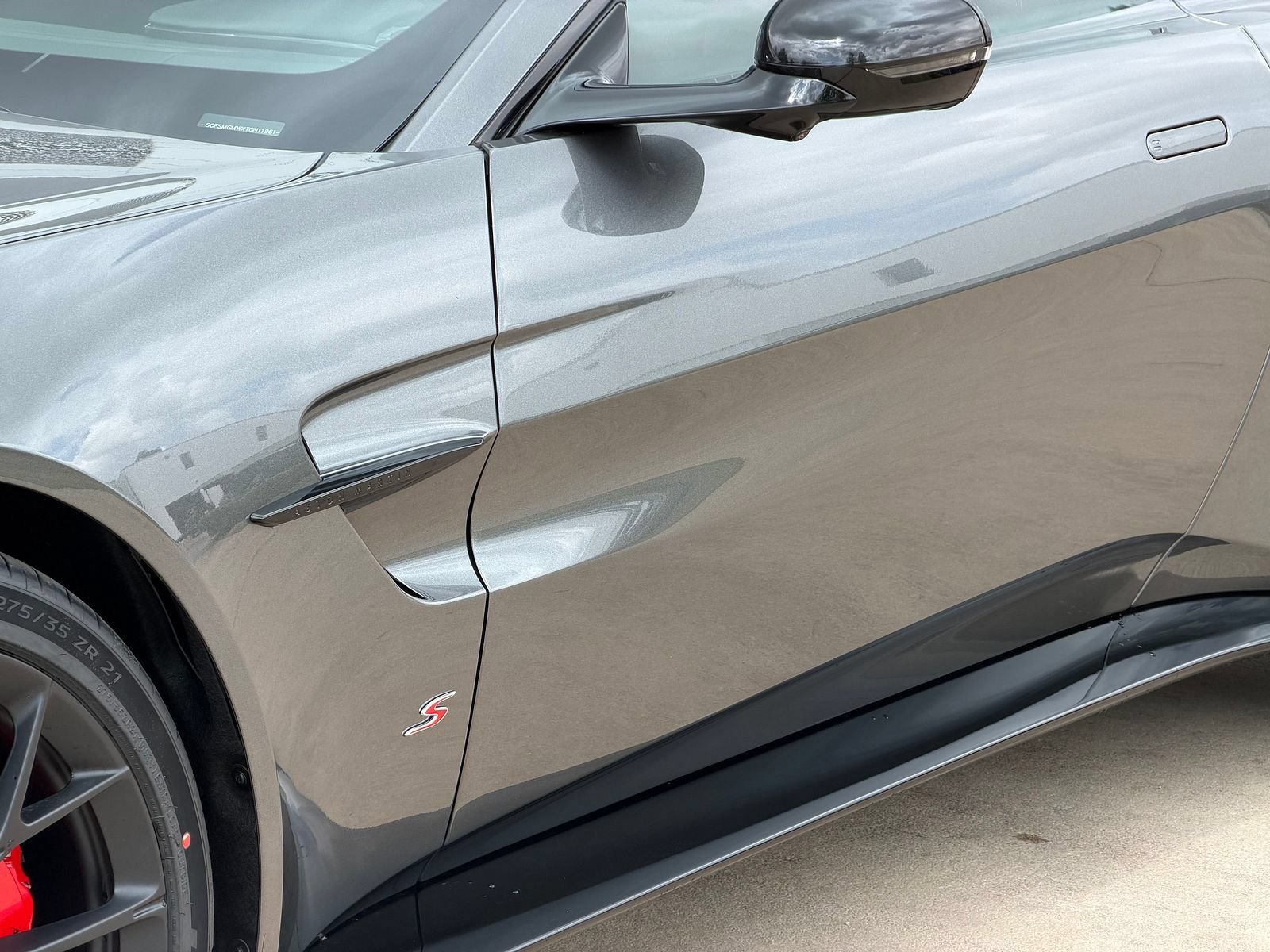 New 2026 Aston Martin V8 Vantage S RWD image 13