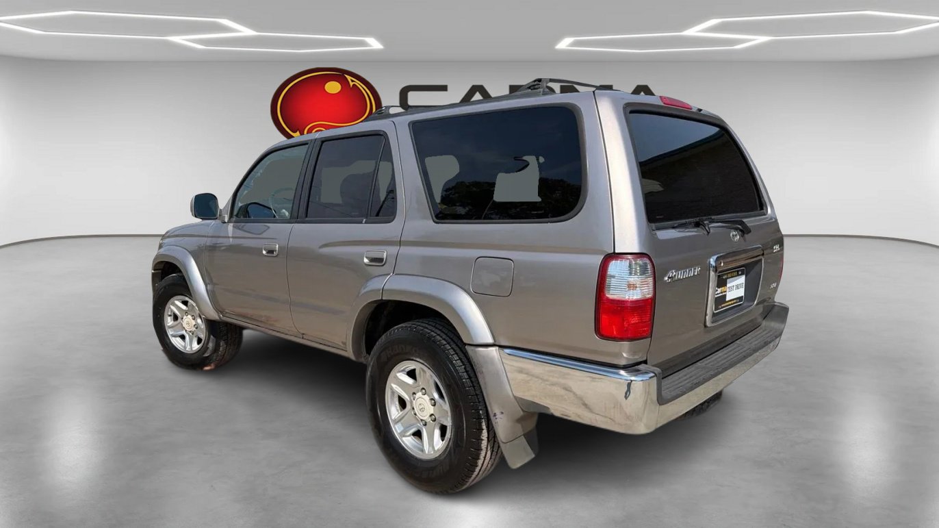Used 2002 Toyota 4Runner SR5 image 3