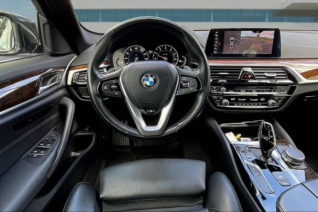 Used 2019 BMW 540i xDrive w/ Convenience Package AWD/4WD image 8