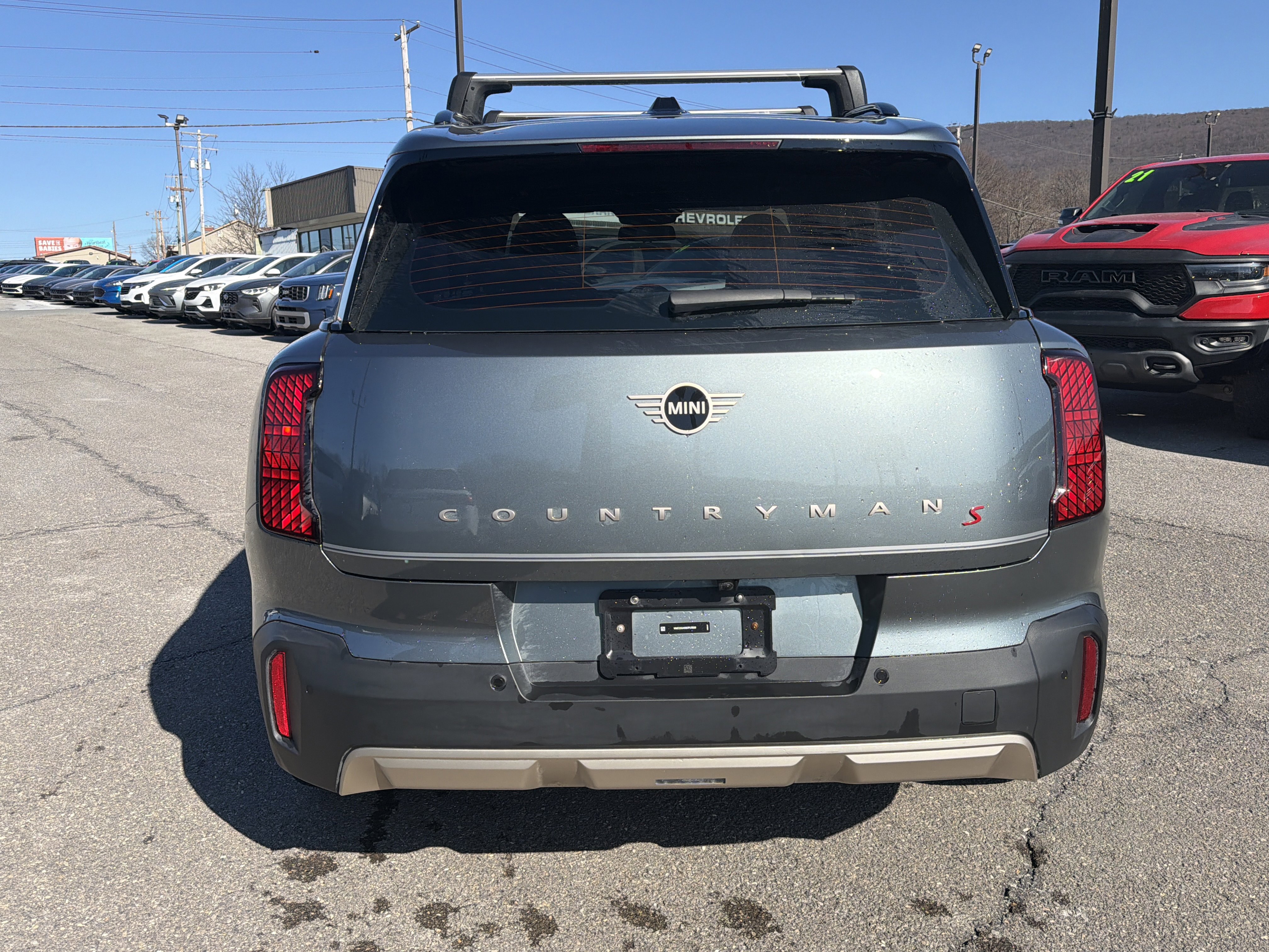 Used 2025 MINI Cooper Countryman S video 4