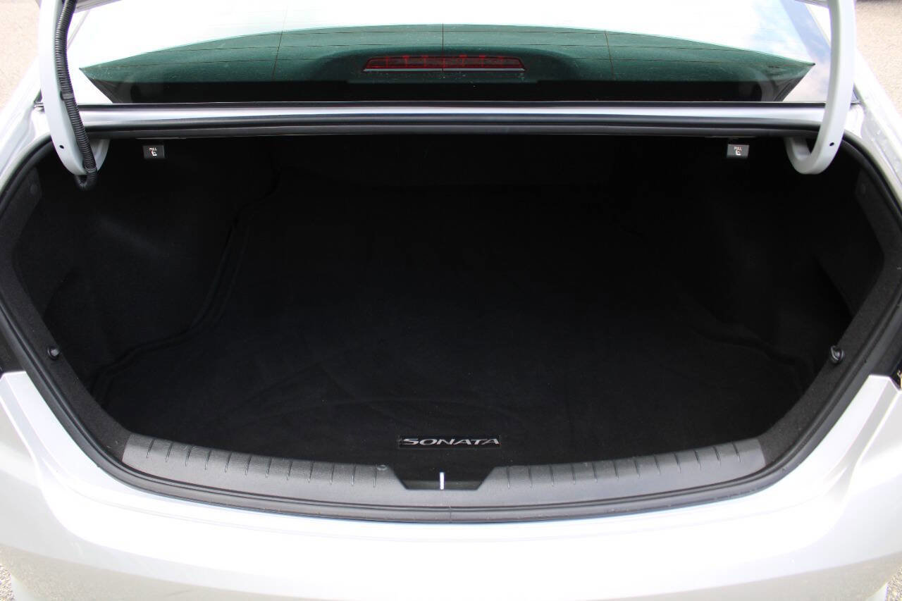 Used 2018 Hyundai Sonata SEL image 14