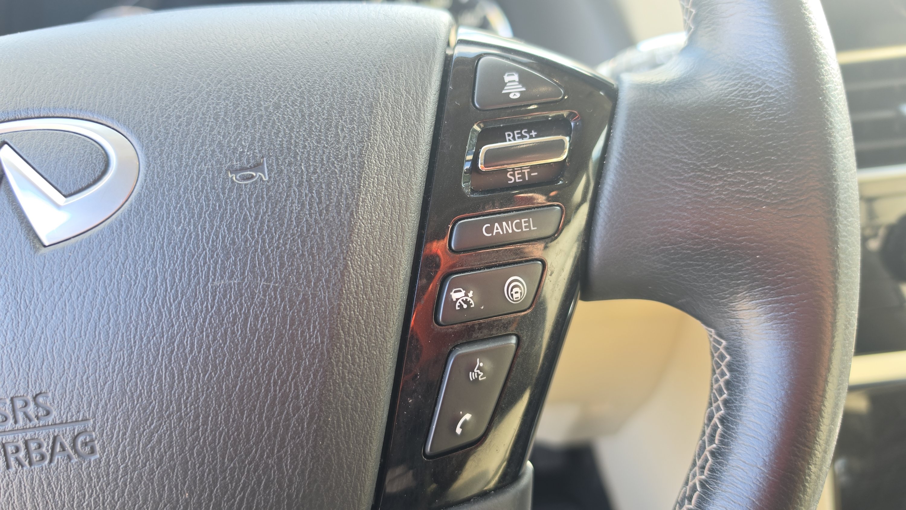 Used 2022 INFINITI QX80 Luxe w/ All-Season Package RWD image 14
