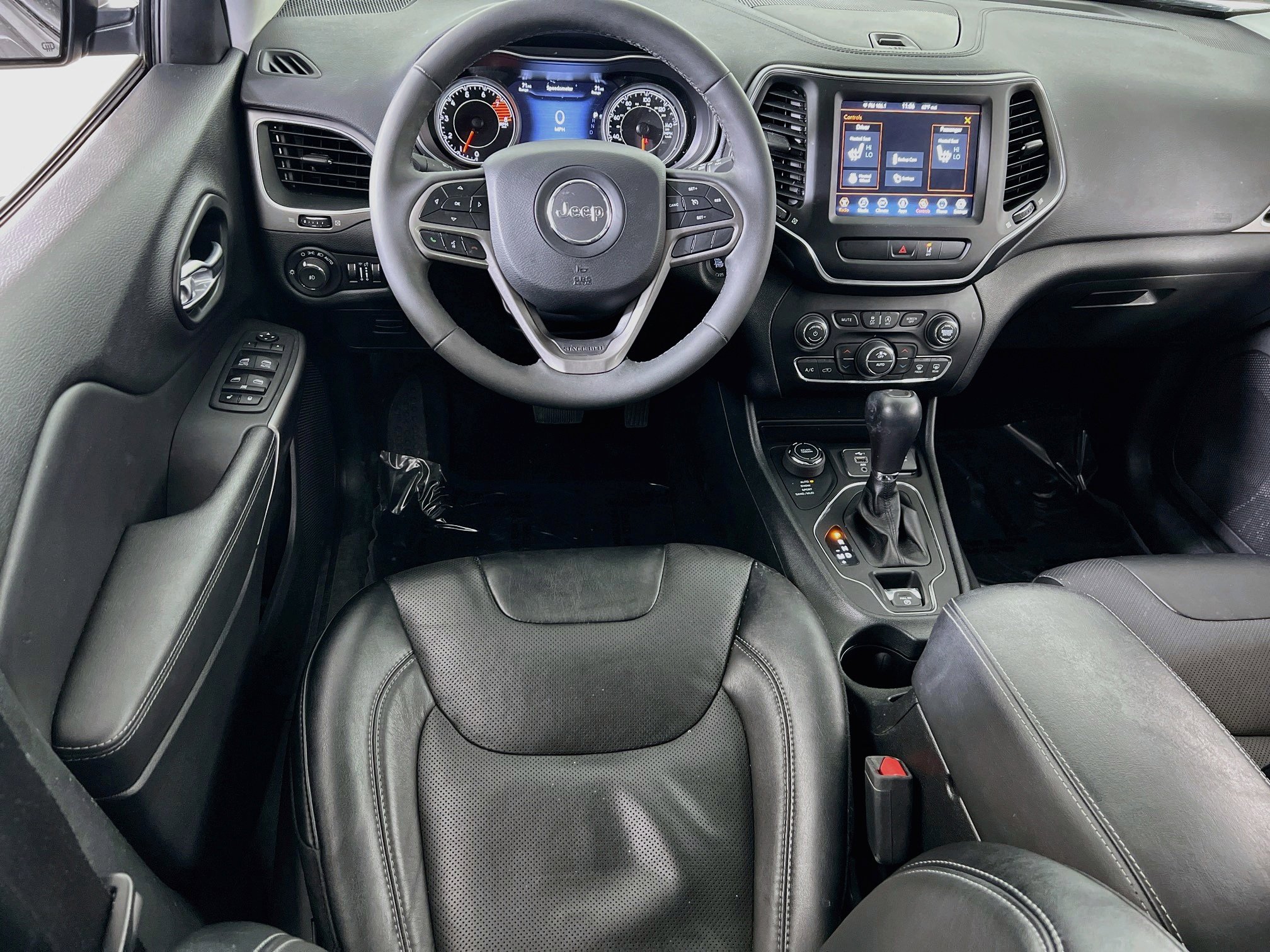Used 2022 Jeep Cherokee Latitude Lux AWD/4WD image 21